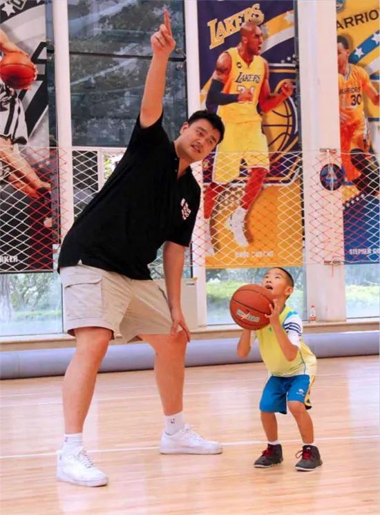 中以及活动
