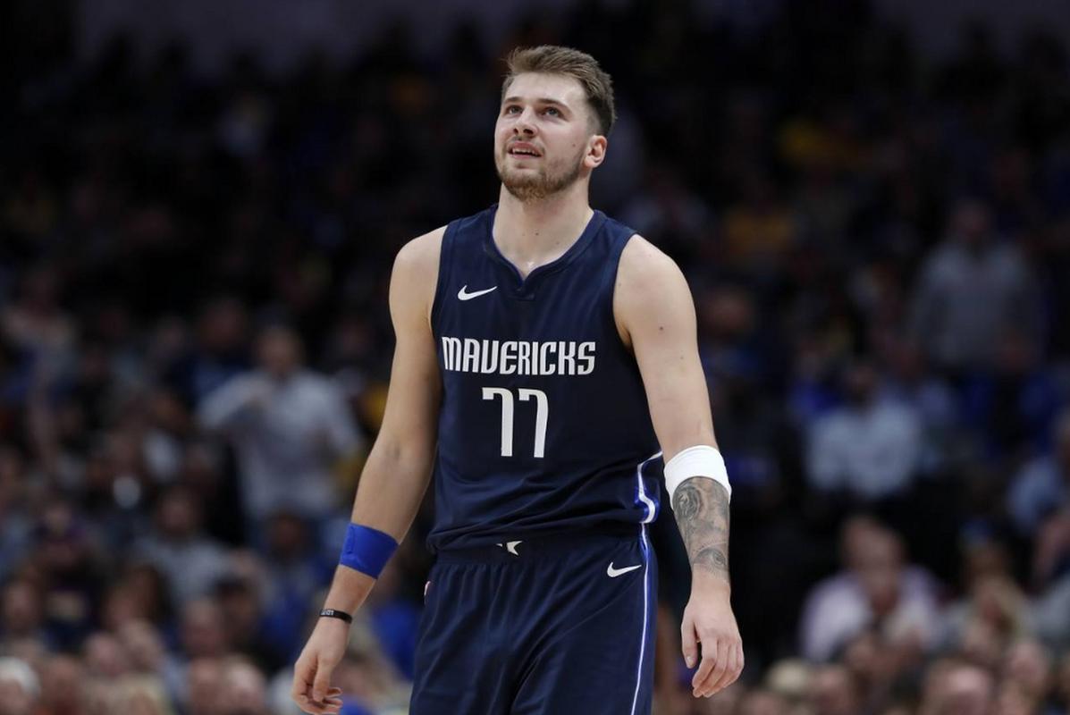 线漏洞百出 线漏洞百出