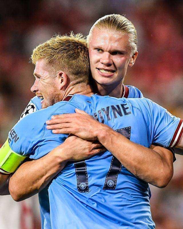 两人在比赛 两人在比赛