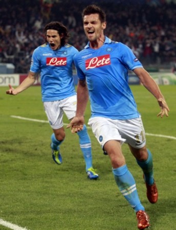 单打独斗的 单打独斗的