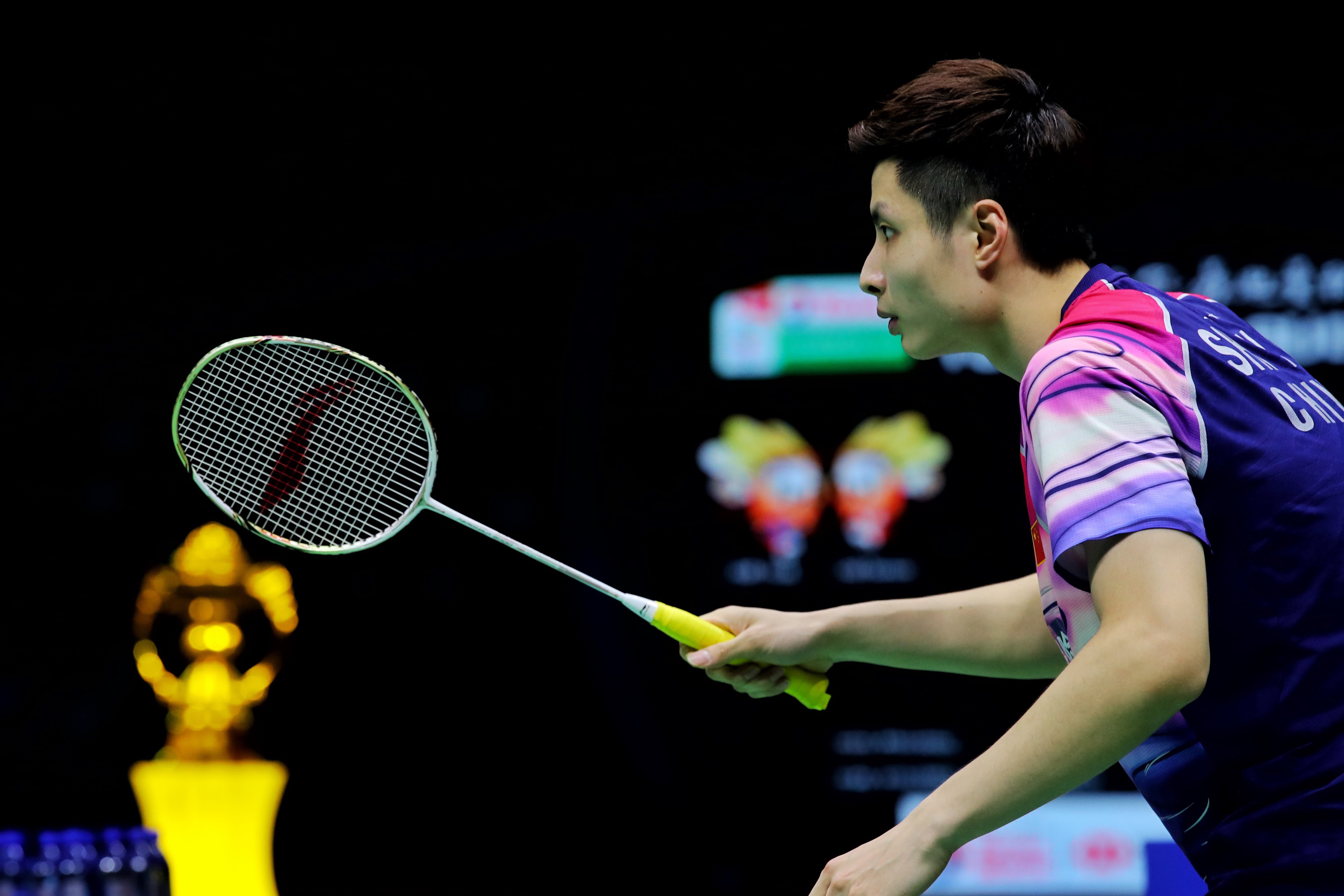 另一方面则 另一方面则