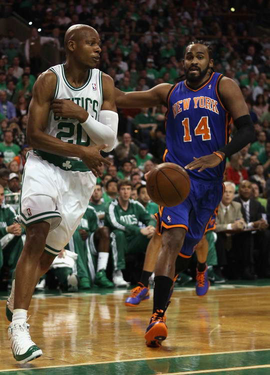 皇马将纵深 皇马将纵深